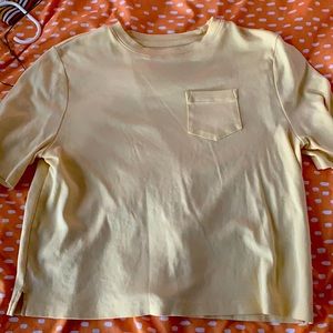 Simple yellow tee!